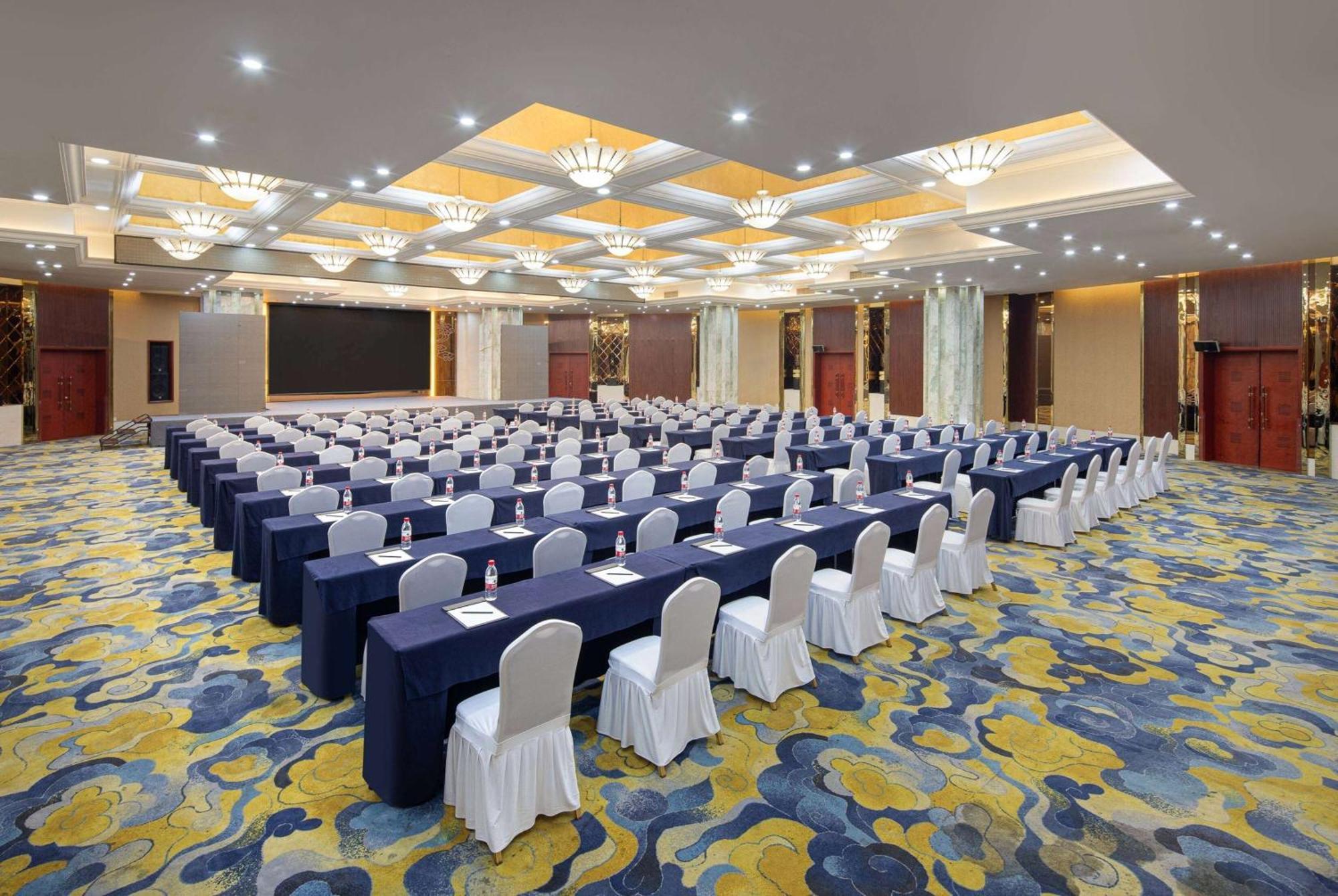 Hotel Ramada Plaza By Wyndham Chongqing West Zewnętrze zdjęcie