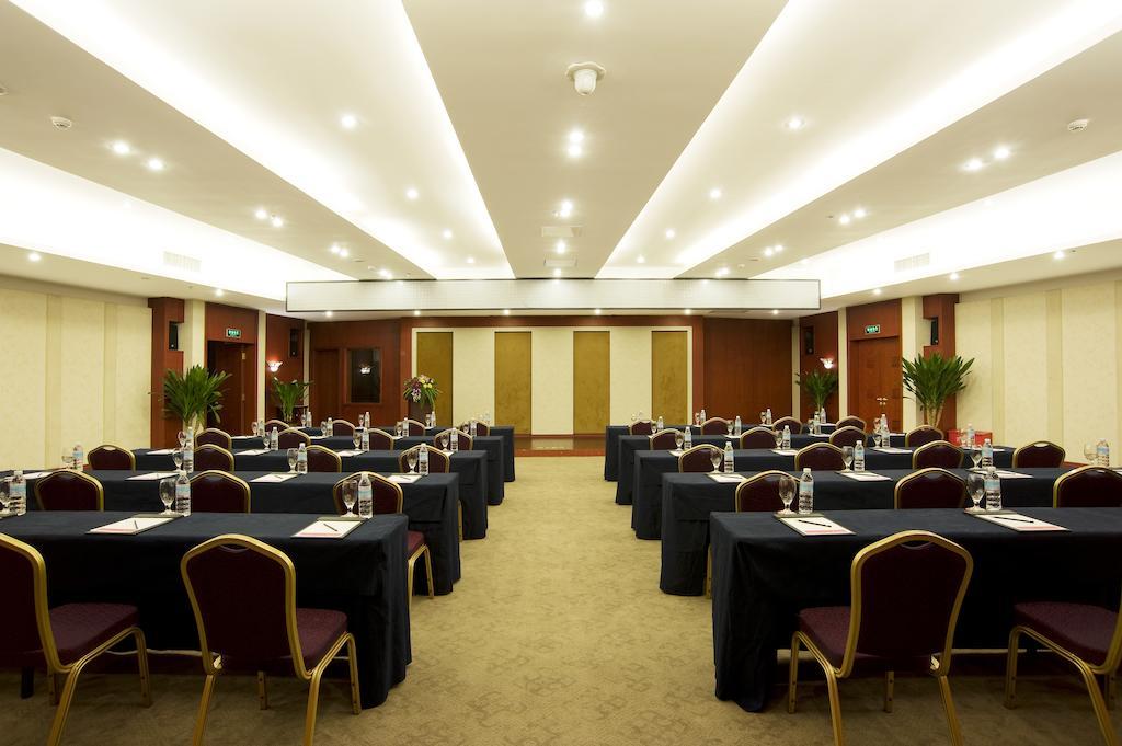 Hotel Ramada Plaza By Wyndham Chongqing West Zewnętrze zdjęcie